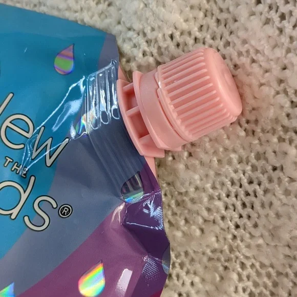 dew of the gods Frozé Vitamin BodyScrub, 150ml/5.29fl oz - Picture 3 of 13